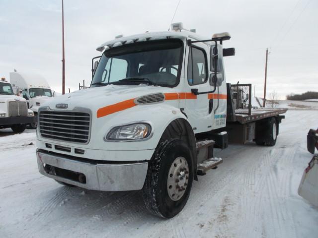 Image #0 (2006 FREIGHTLINER M2 EX CAB TOW TRUCK)